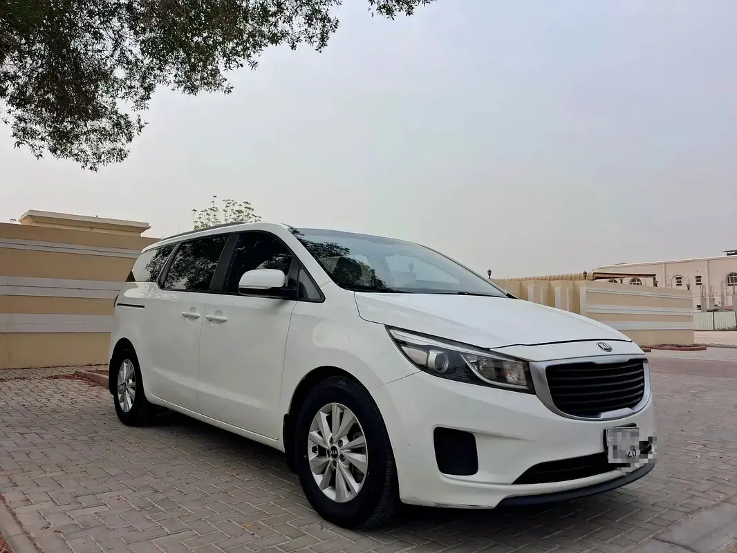 2018 Kia Grand Carnival