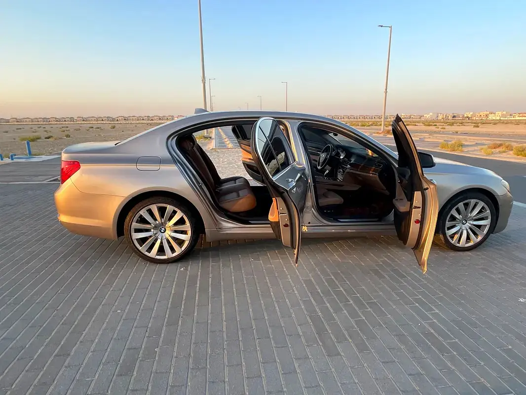 2012 BMW 7-Series 740Li