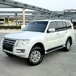 2015 Mitsubishi Pajero GLS