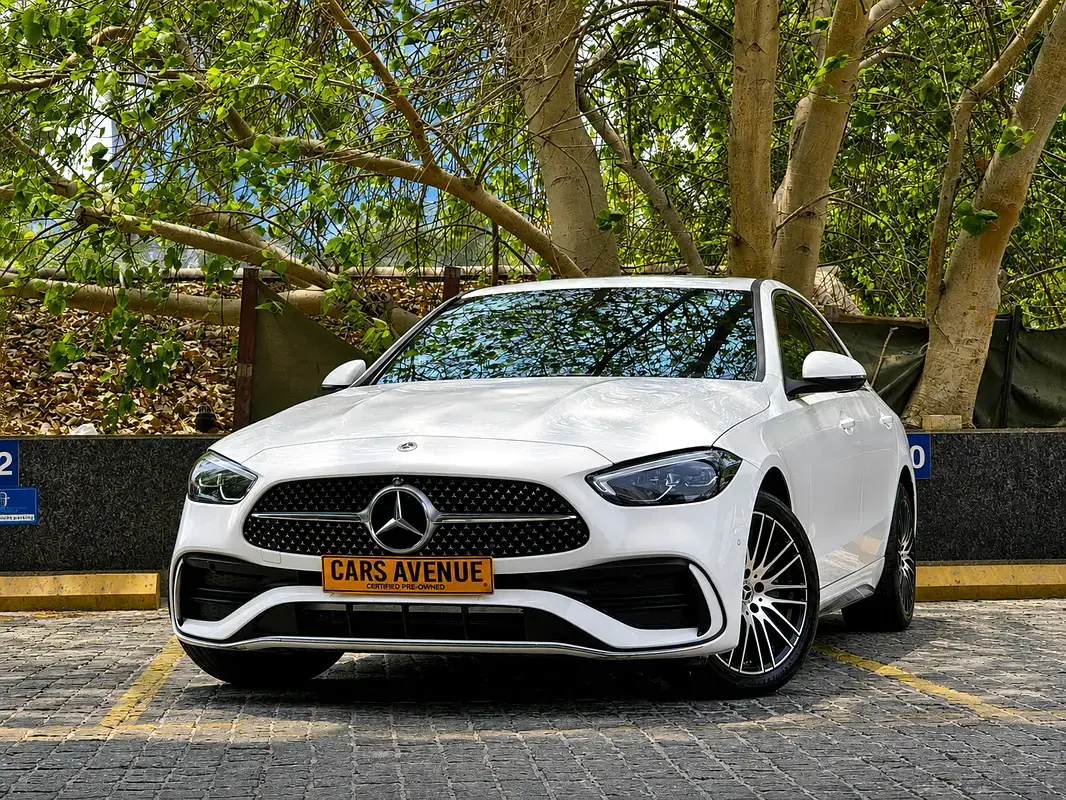 2025 Mercedes-Benz C-Class C200