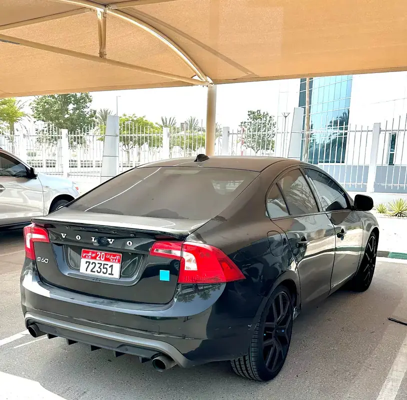 2016 Volvo S60 R Design