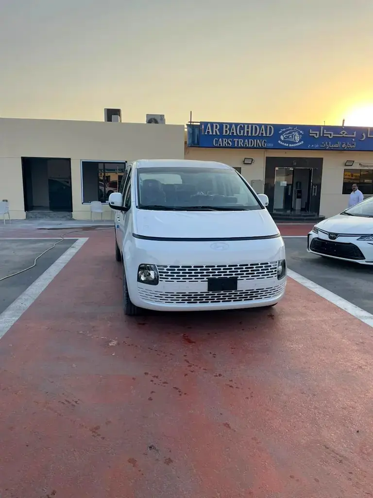 2026 Hyundai Staria Comfort