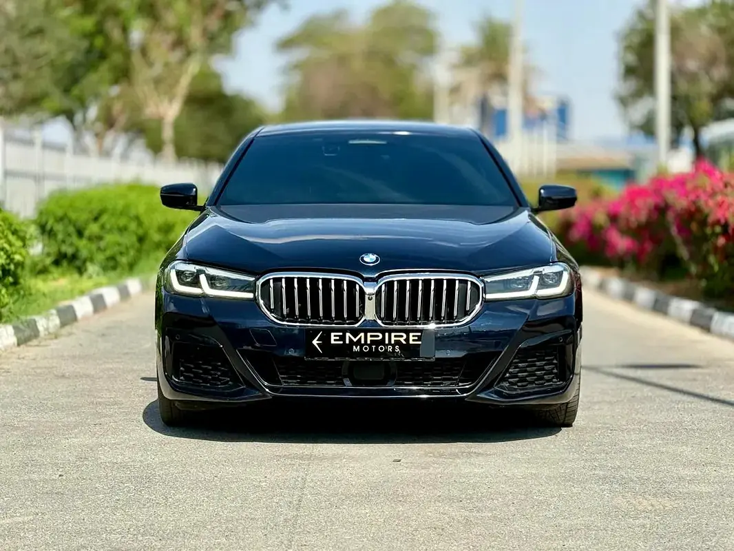 2022 BMW 5-Series 530i