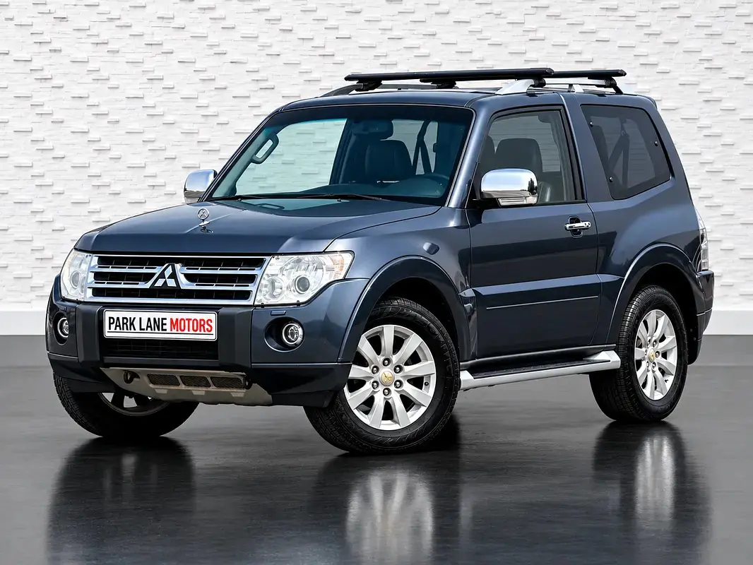 2010 Mitsubishi Pajero GLS