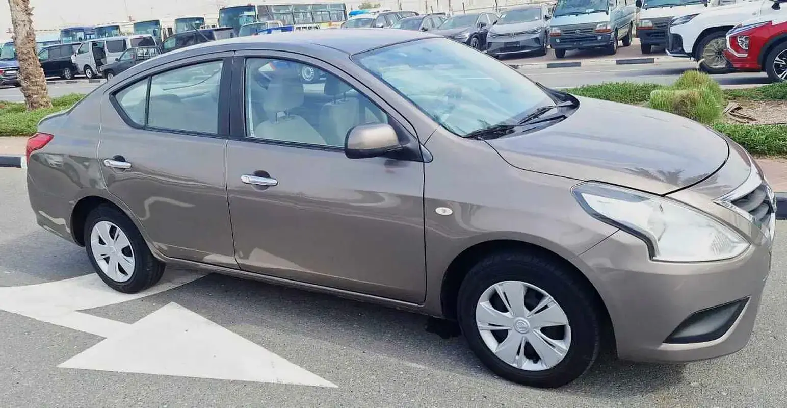 2017 Nissan Sunny