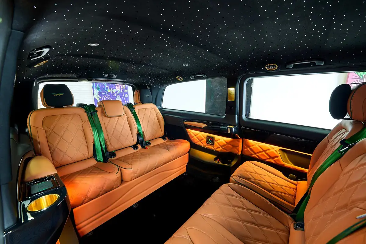 2026 Mercedes-Benz V-Class V 300