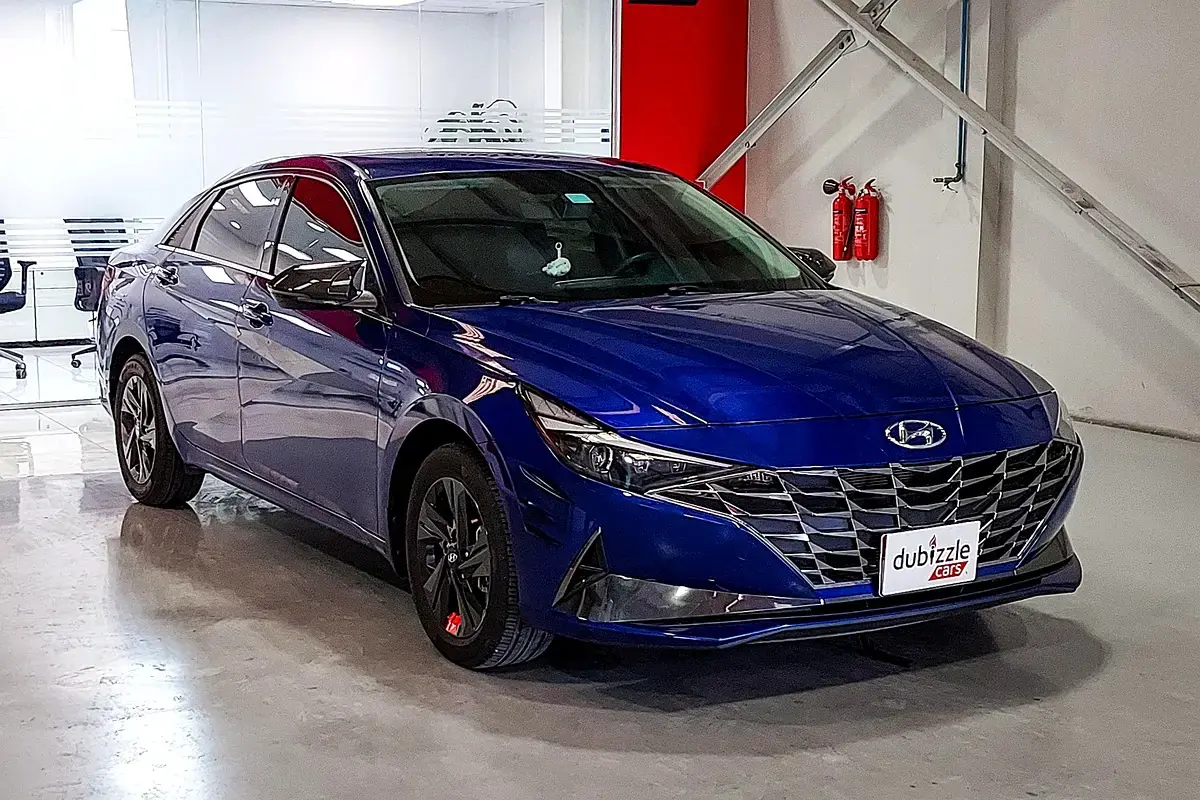 2022 Hyundai Elantra Smart