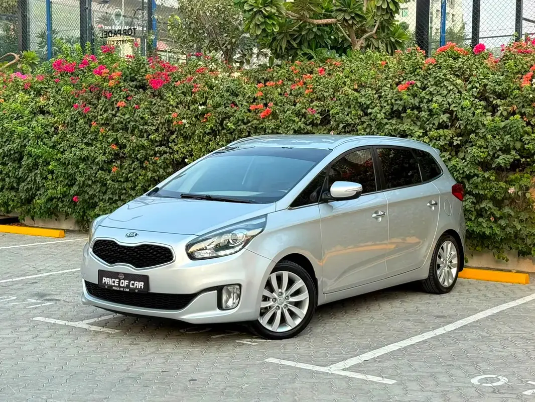 2014 Kia Carens EX