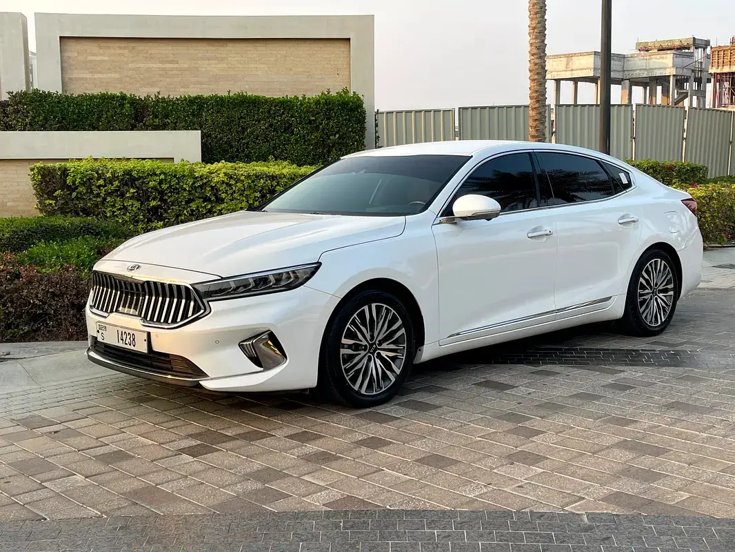 2020 Kia Cadenza EX