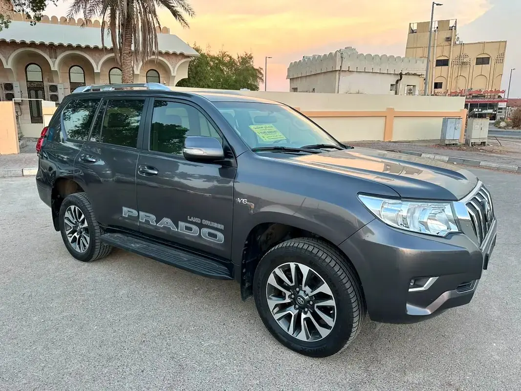 2023 Toyota Prado TXL