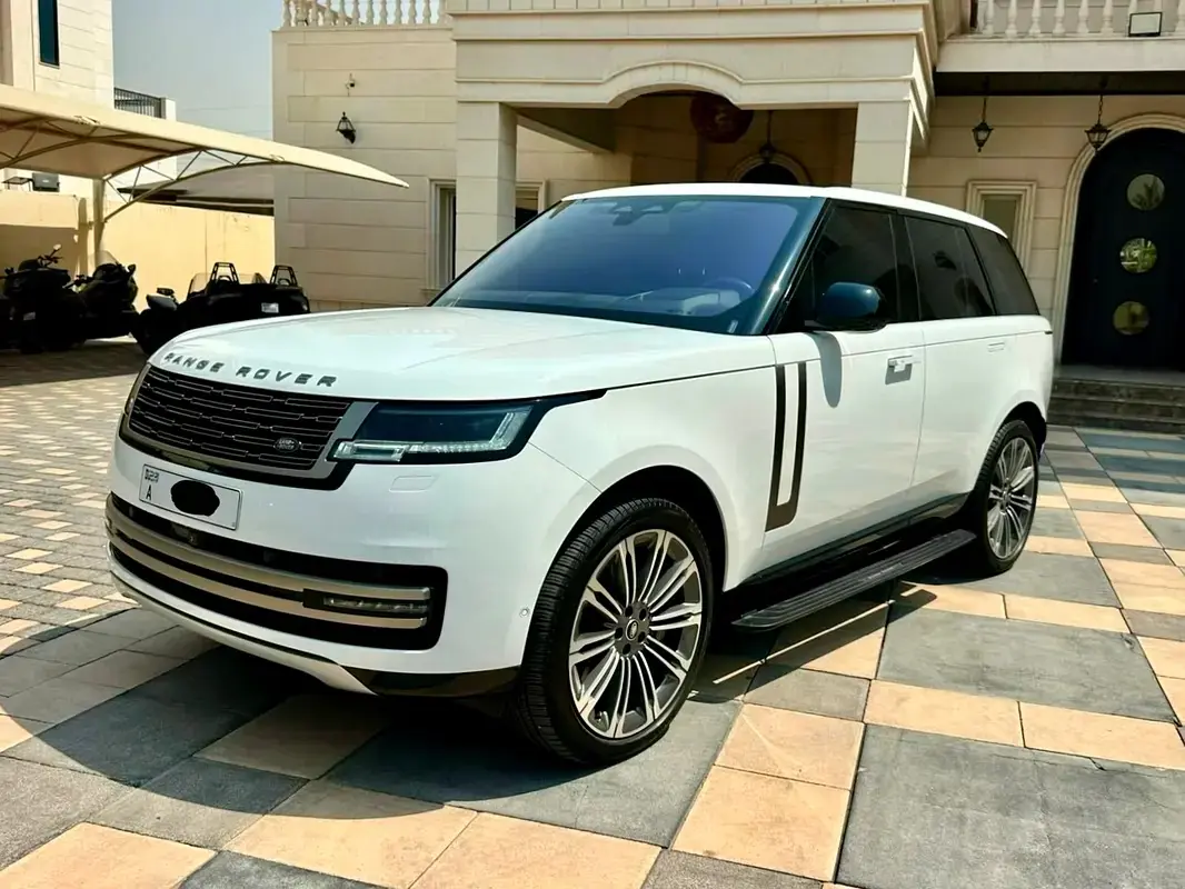 2023 Land Rover Range Rover HSE P530